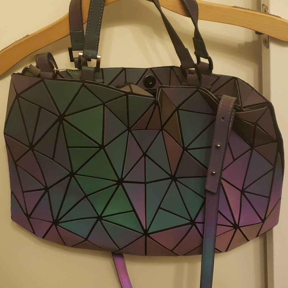 Lumiliu reflecting purse & cosmetic bag
